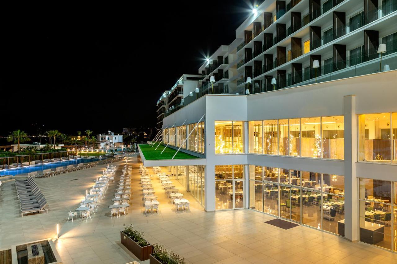 Chrysomare Beach Hotel & Resort Agia Napa Buitenkant foto